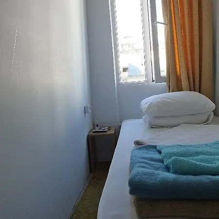 Hotel Aziz 3*
